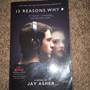 Thirteen Reasons Why book